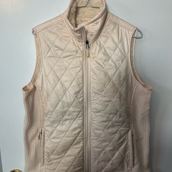 L.L. Bean Jackets & Blazers - L.L. Bean Women's Beige Quilted Vest